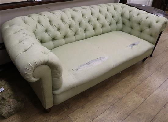 A Victorian mahogany buttonback Chesterfield settee